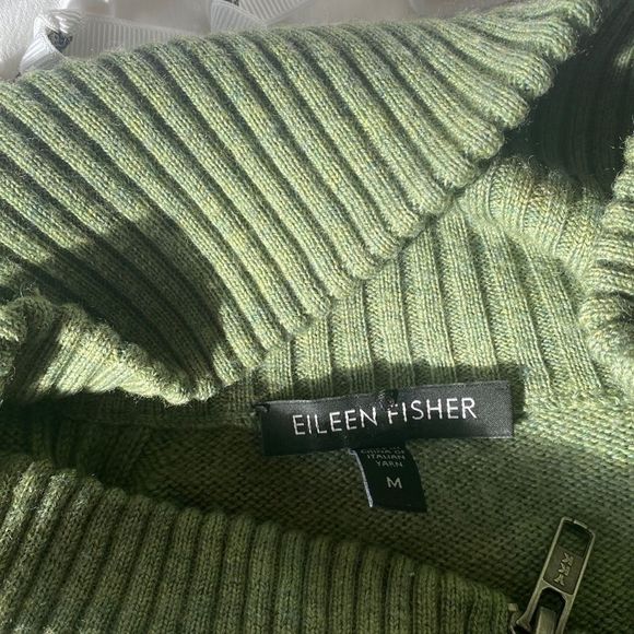Eileen Fisher sz M green 100% merino wool zip front cardigan cowl neck gorgeous! - Picture 7 of 8